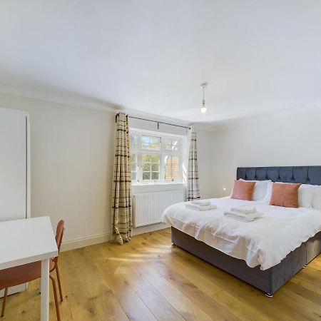 Duplex Redhill Town Centre Apt By Livingo Stays Kültér fotó